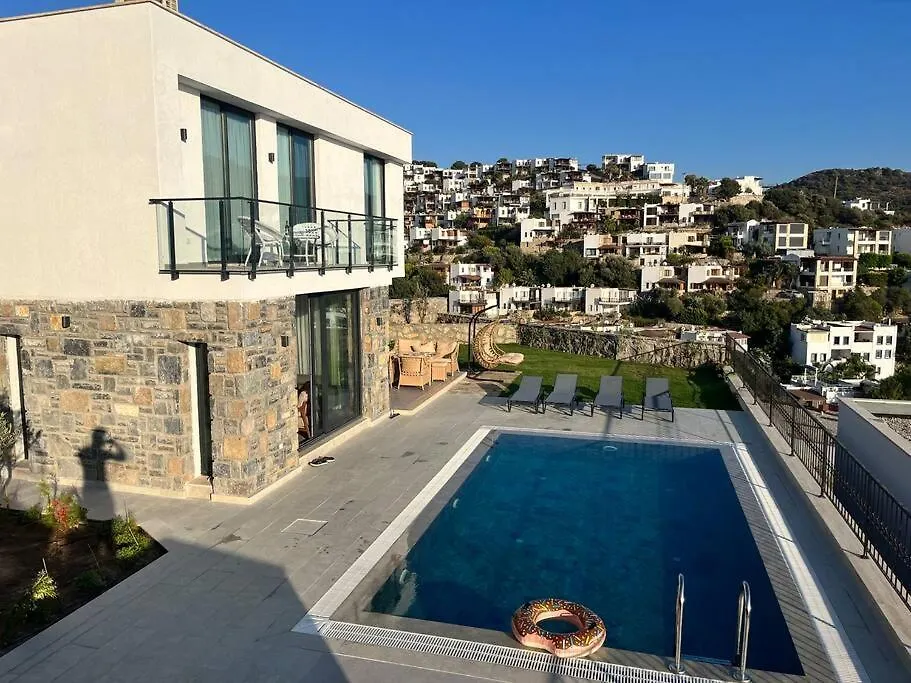 Luxury Villa Sea View With Pool Gümüşlük