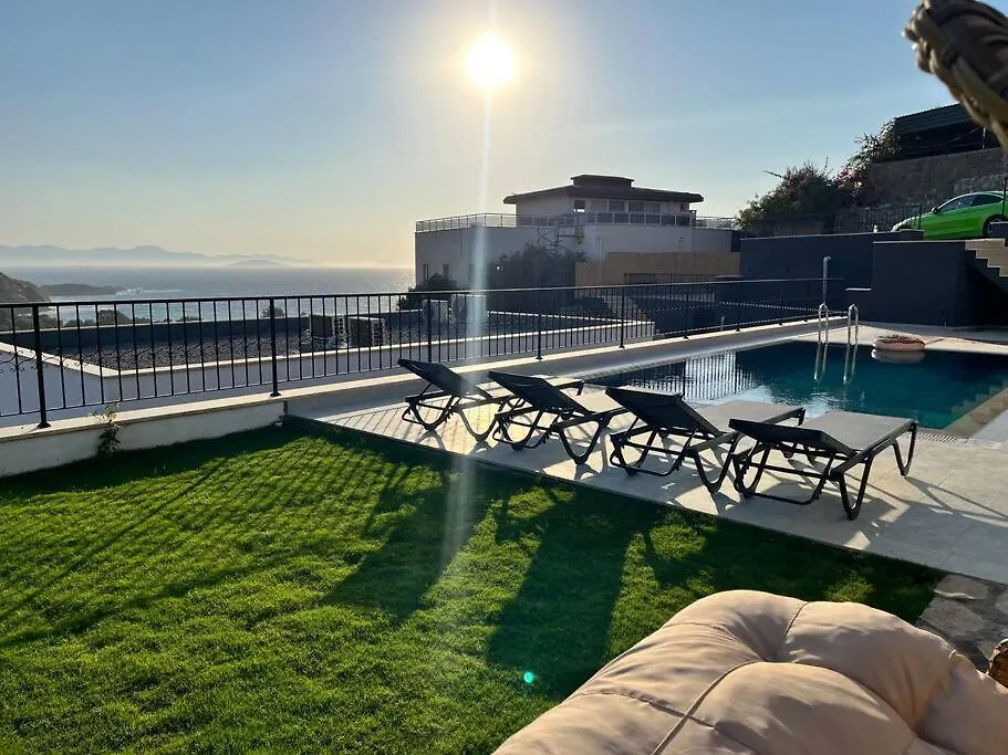Luxury Villa Sea View With Pool Gümüşlük